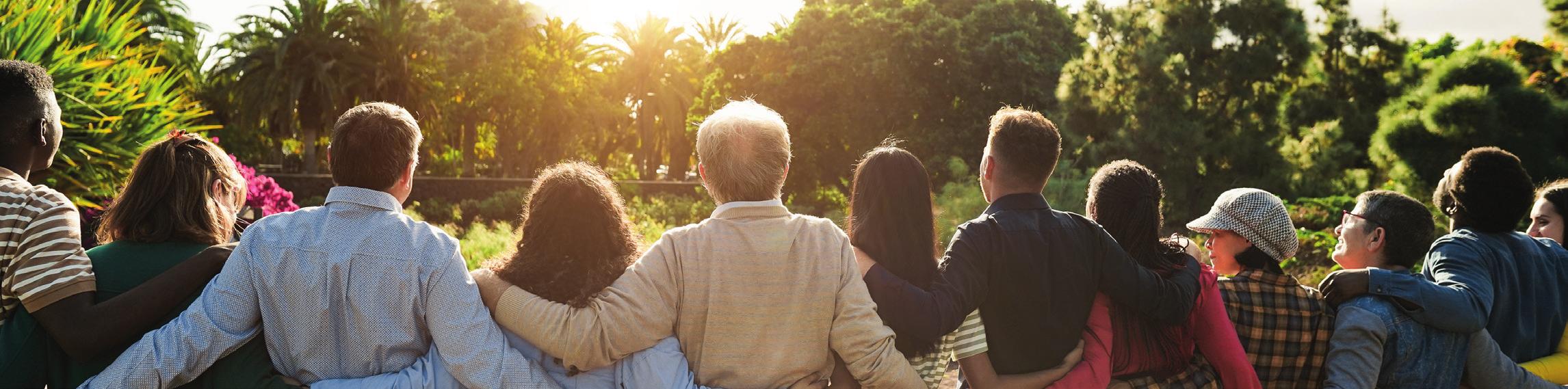 Photo d'illustration d'un groupe heureux d'être réuni